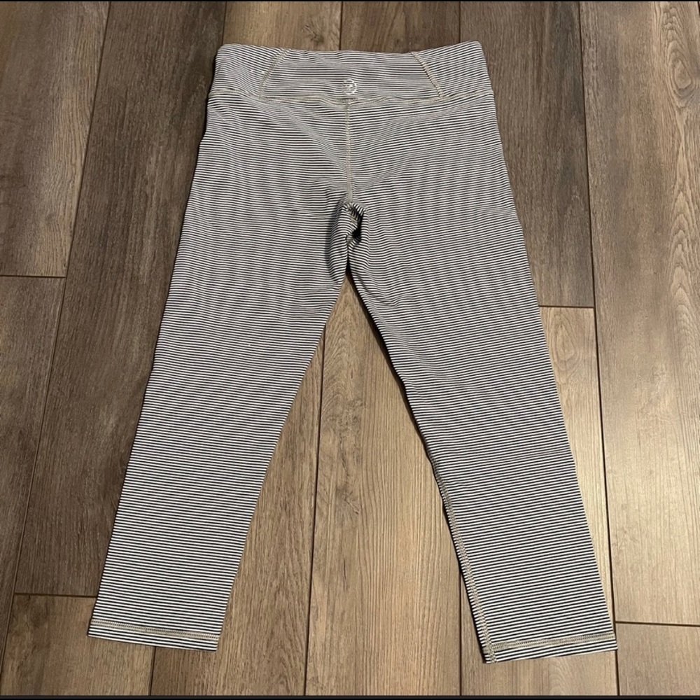 Athletic Capris Bundle - Picture 12 of 15